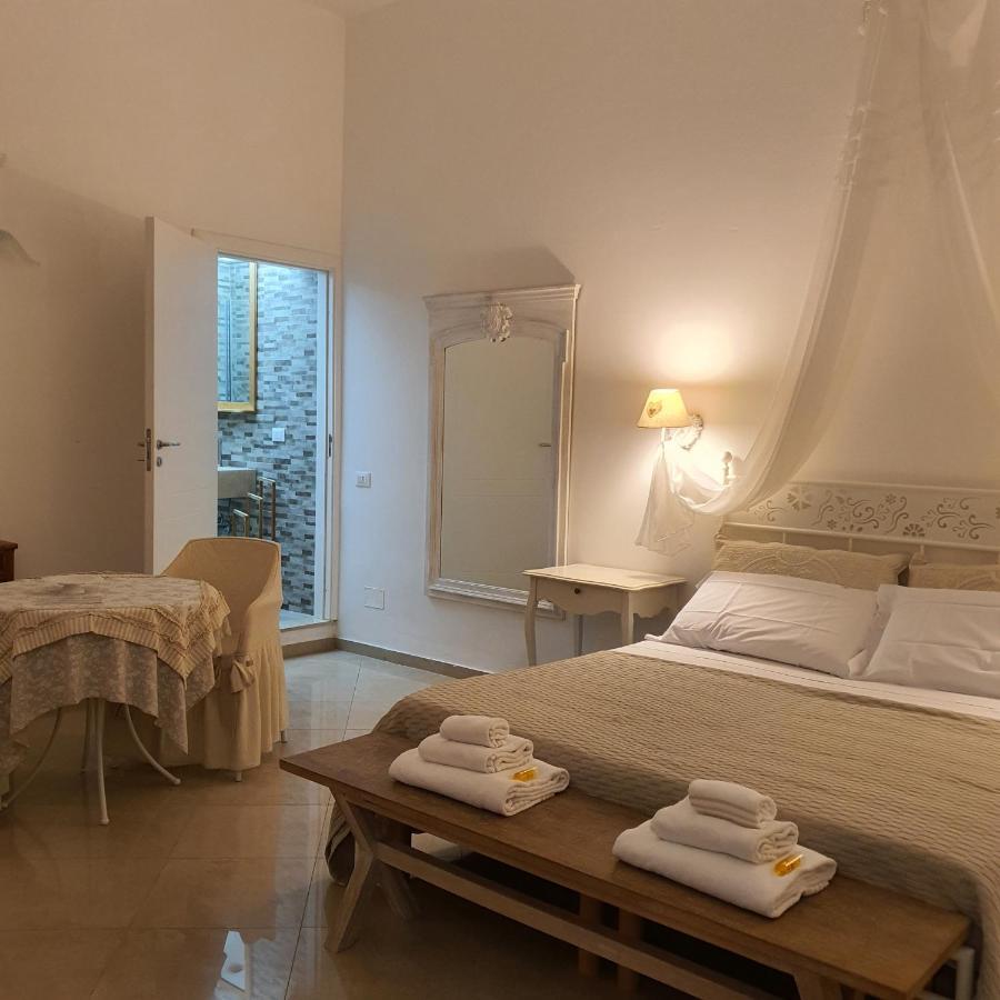 Bianca Suite Polignano โปลีญาโนอามาเร ภายนอก รูปภาพ